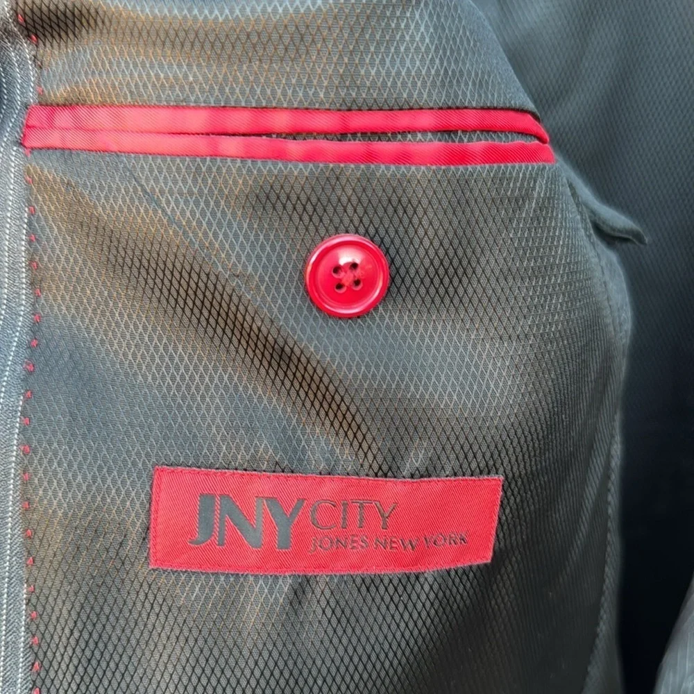Jones New York jacket •100%